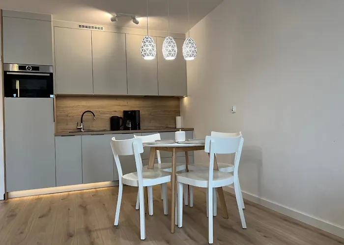 Cztery Pory Roku - 4 Seasons Kolobřeh